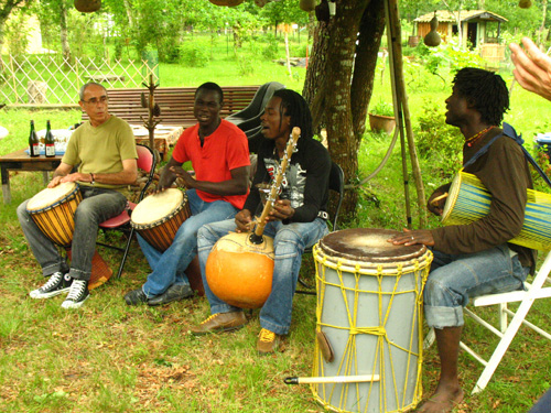 Djelikan : les musiciens s'installent